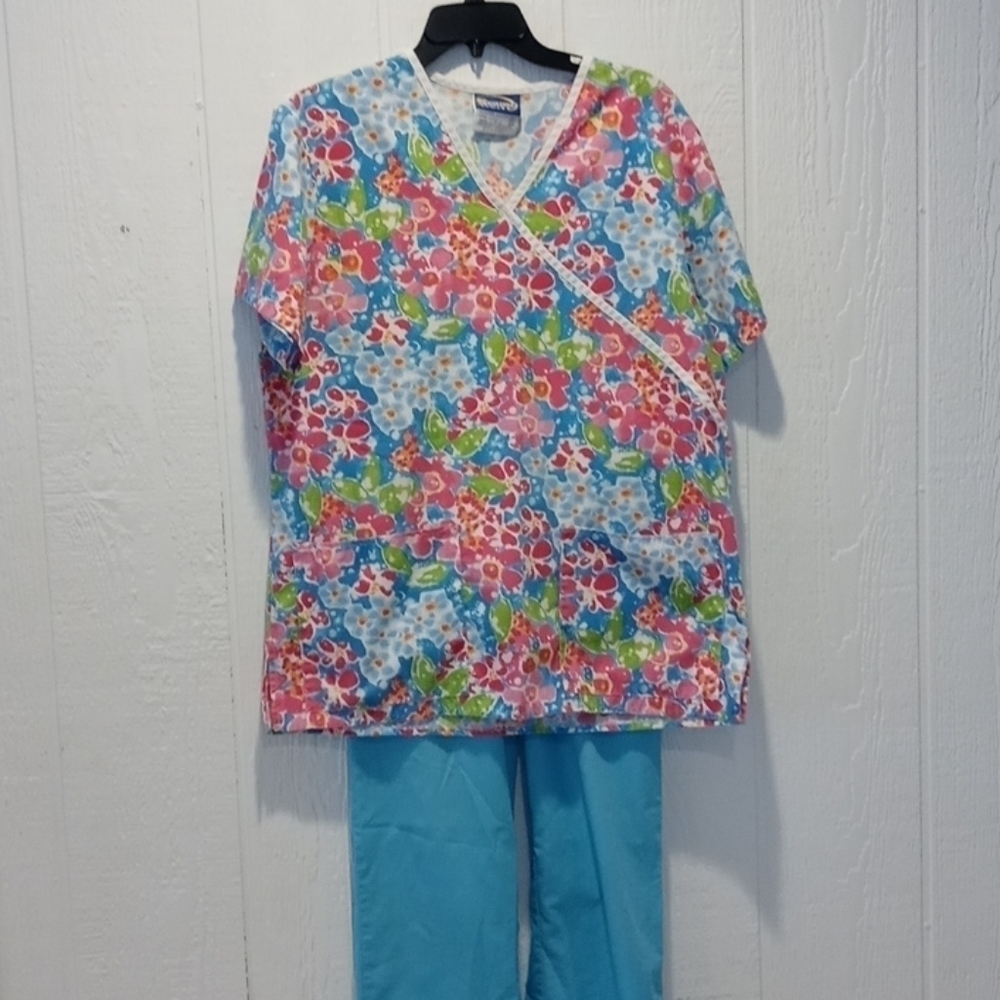 Scrub set medium spring summer colors